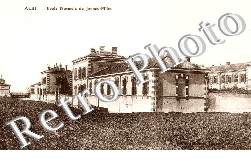 ECOLE DE JEUNES FILLES