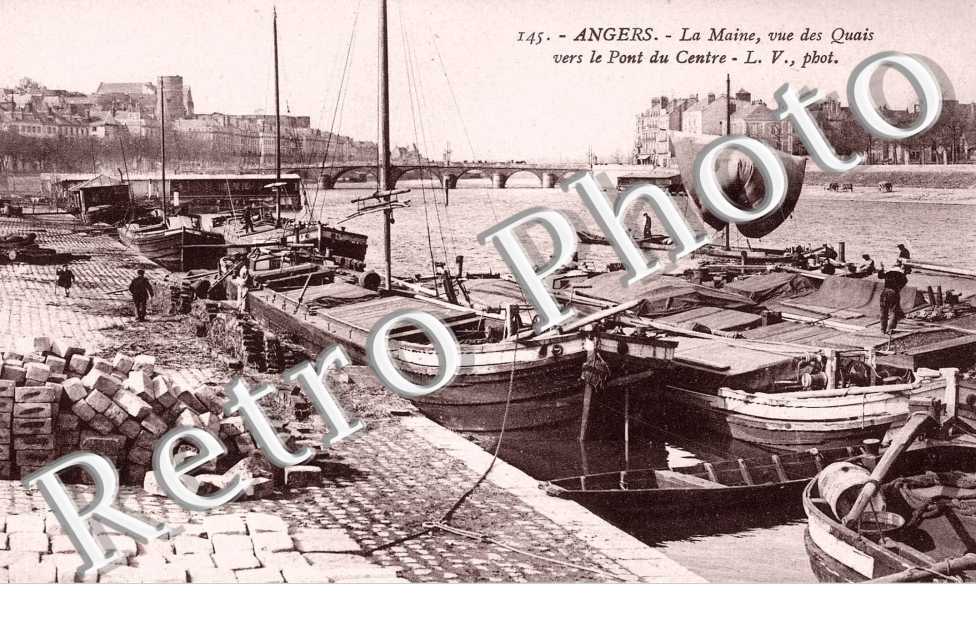 la Maine vue sur les quais vers le pont du centre