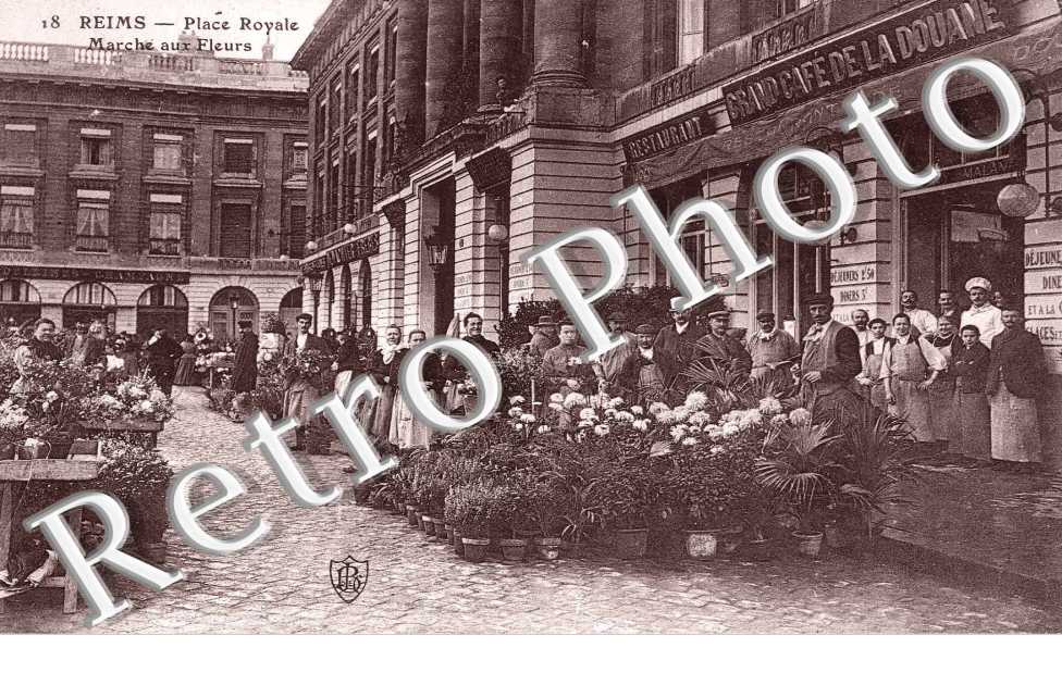 place Royale, marche aux fleurs