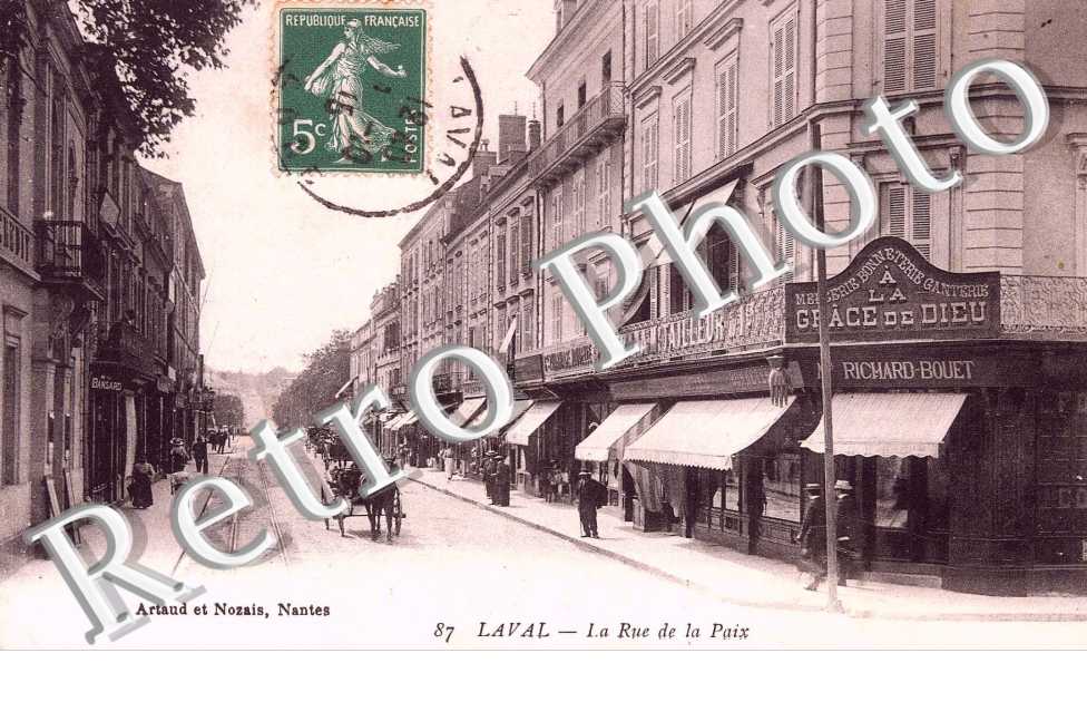 RUE DE LA PAIX