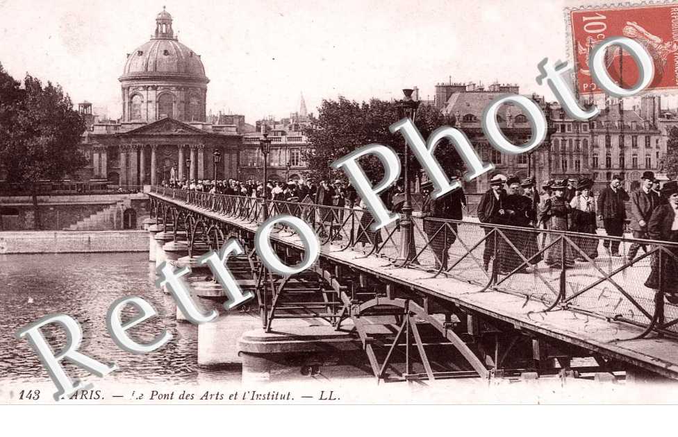 LE PONT DES ARTS ET L'INSTITUT