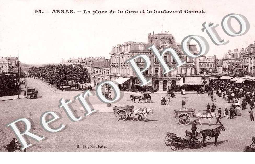 la Place de la Gare et le boulevard Carnot