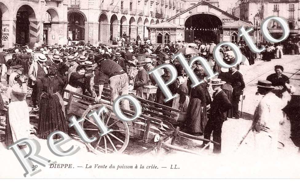Vente du poisson a la criee