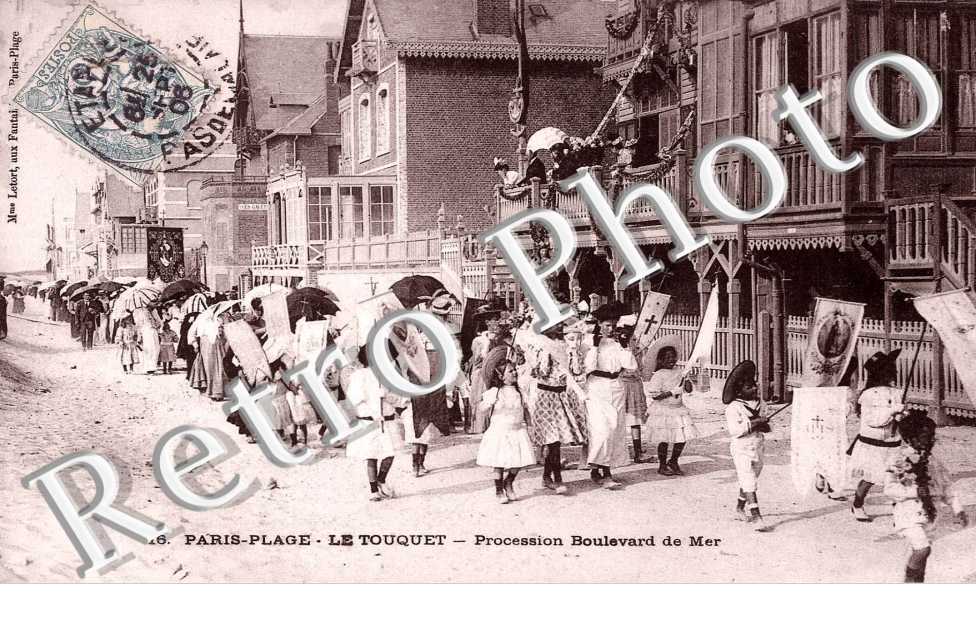 PROCESSION BOULEVARD DE LA MER