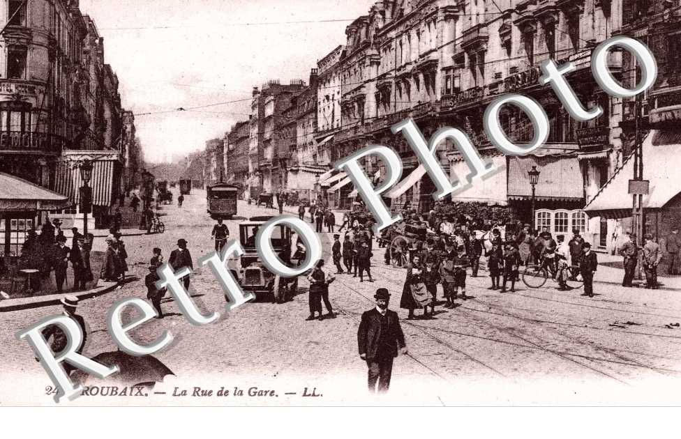 LA RUE DE LA GARE