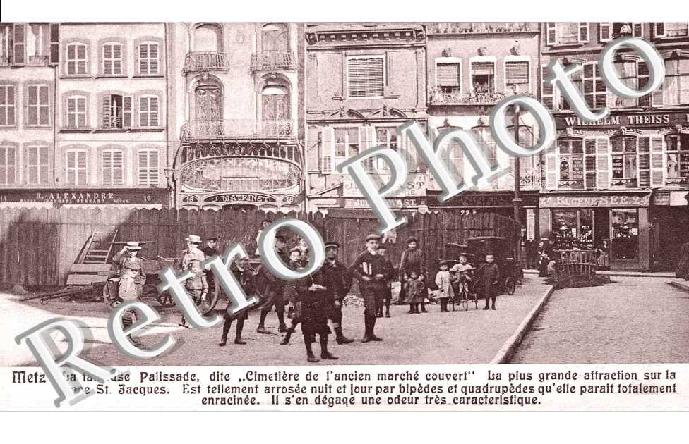La Fameuse Palissade dite "Cimetiere de l&#039;Ancien Marche Couvert"