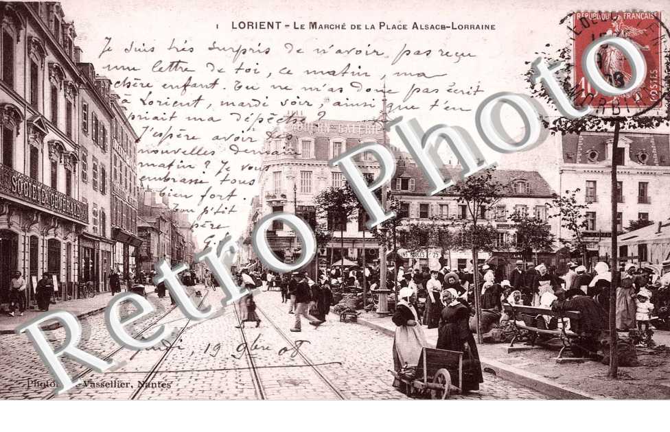 LE MARCHE DE LA PLACE ALSACE LORRAINE