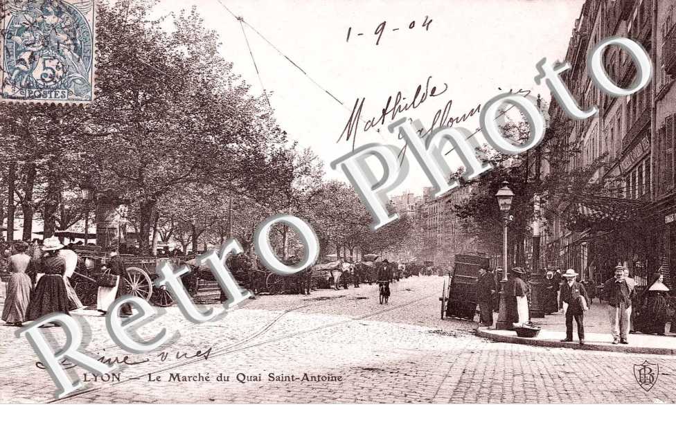 LE MARCHE DU QUAI SAINT ANTOINE