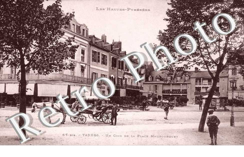 UN COIN DE LA PLACE