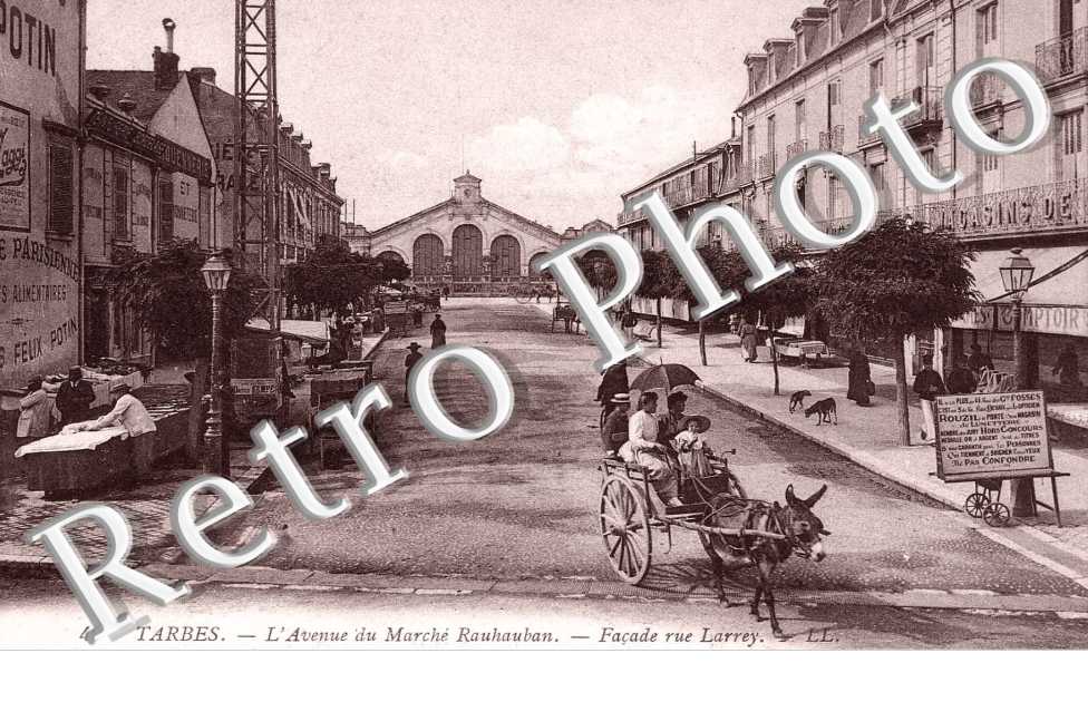 L&#039;Avenue du Marche Rauhauban - Façade rue Larrey