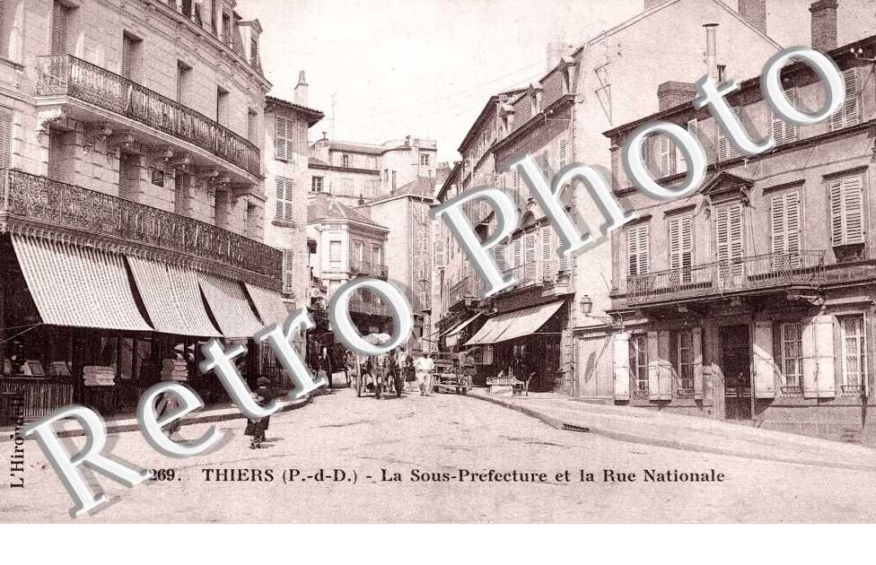 La sous prefecture et la rue nationale
