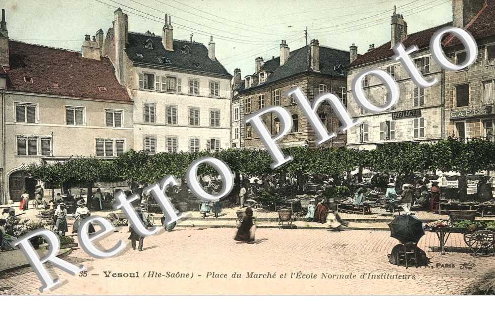 Place du marche et l&#039;Ecole Normale d&#039;instituteurs