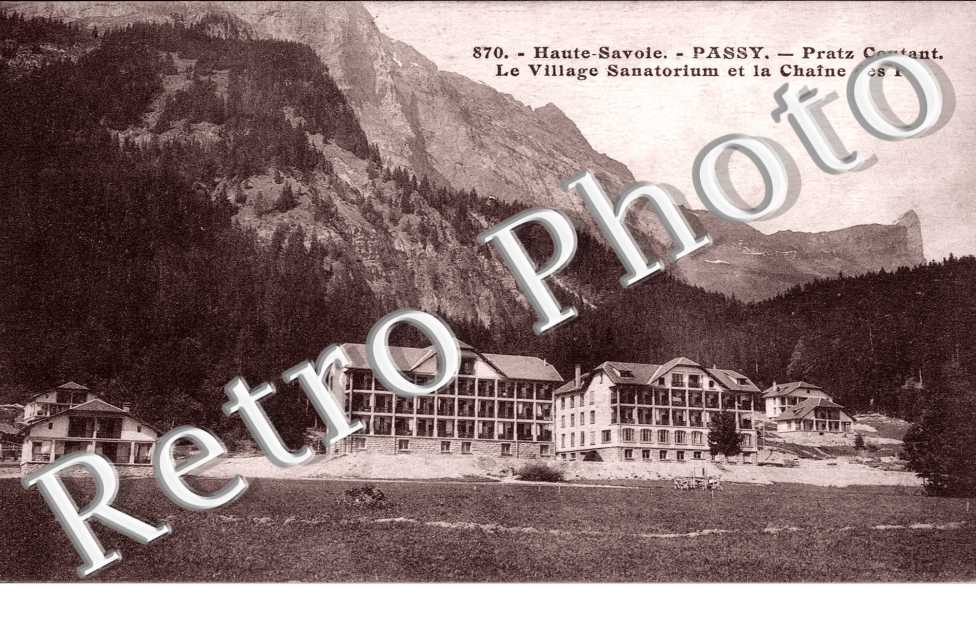 Village Sanatorium et la chaine des Fiz - Pratz Coutant