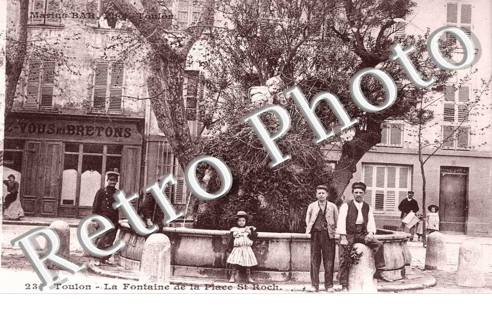 L a fontaine de la Place Saint-Roch