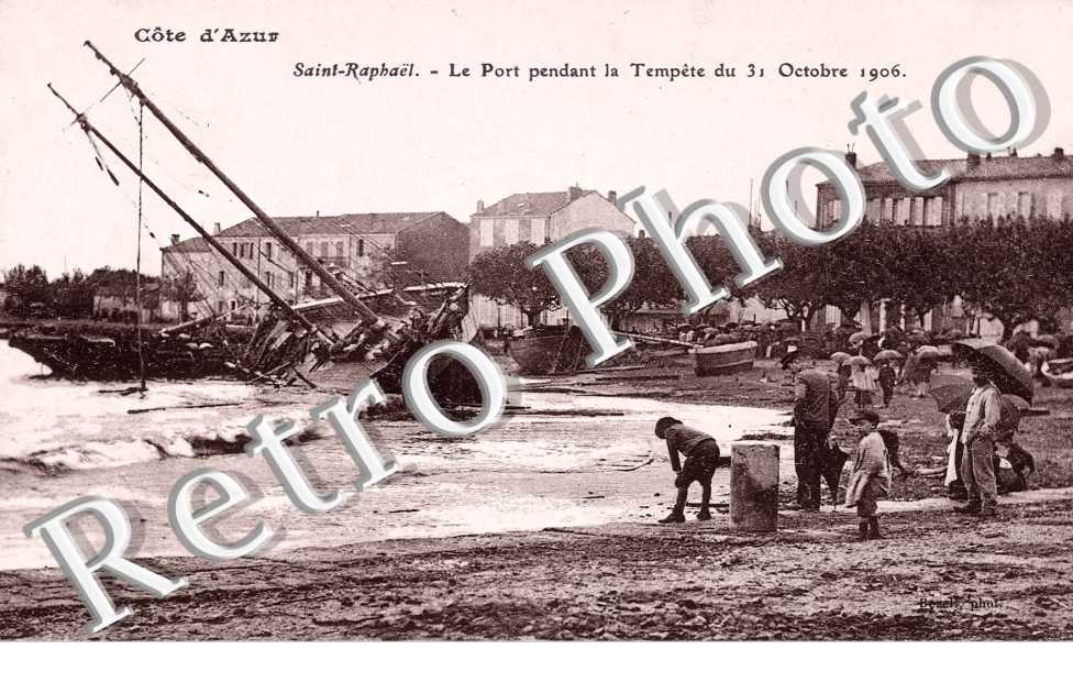 le port pendant la tempete