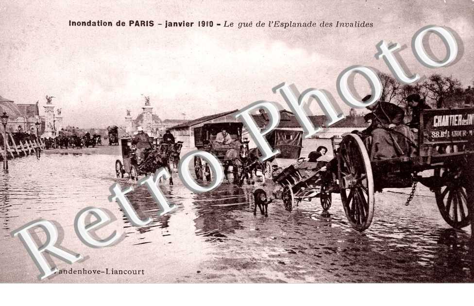 L&#039;ESPLANADE DES INVALIDES
