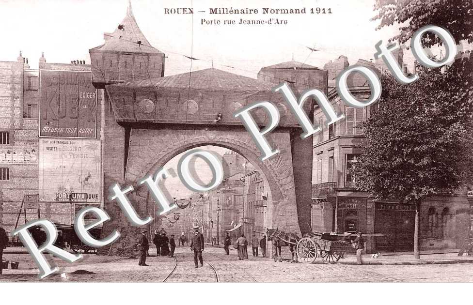 MILLENAIRE NORMAND 1911 - PORTE RUE JEANNE D'ARC