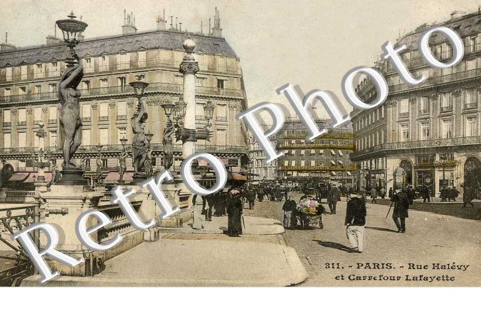 RUE HALEVY ET CARREFOUR LAFAYETTE