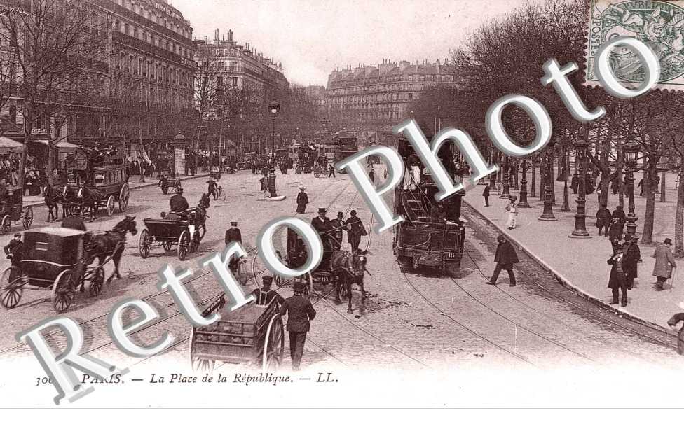 PLACE DE LA REPUBLIQUE