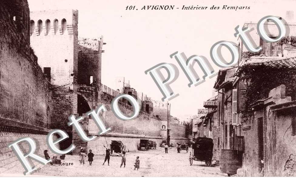 INTERIEUR DES REMPARTS