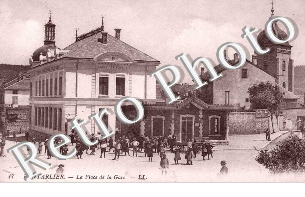 PLACE DE LA GARE
