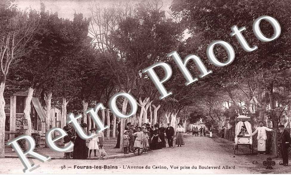  L&#039;AVENUE DU CASINO 