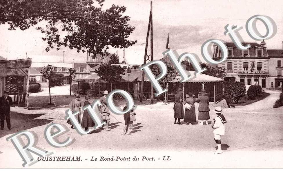 Rond point du Port