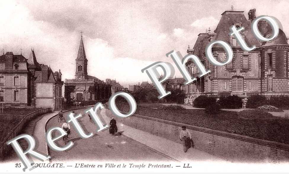 L&#039;ENTREE EN VILLE ET LE TEMPLE PROTESTANT