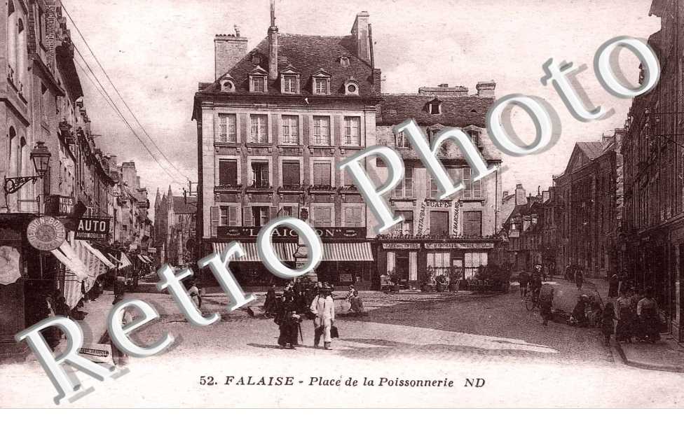 LA PLACE DE LA POISSONNERIE