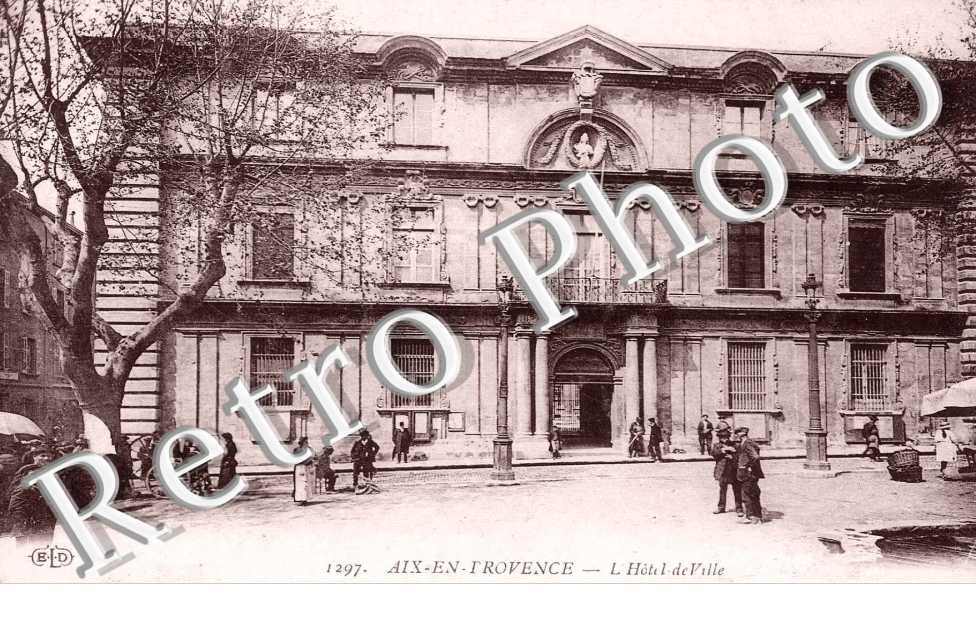 L&#039;HOTEL DE VILLE