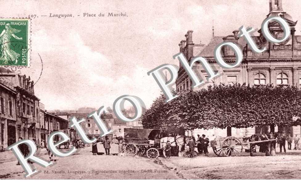 Place du marche - Feldpostkarte