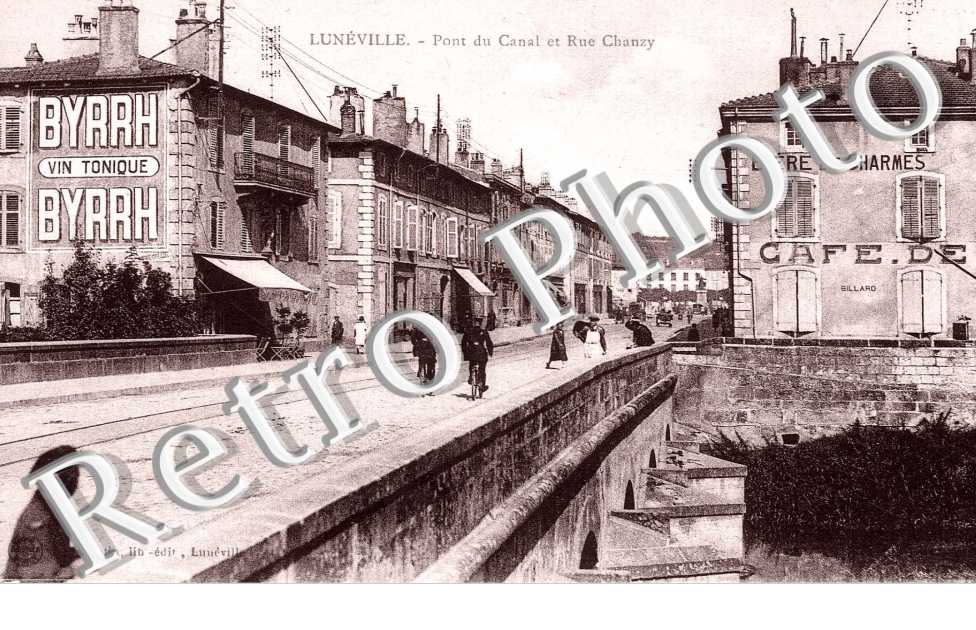 pont du canal et rue Chanzy