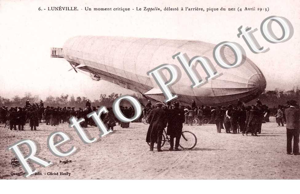 le Zeppelin, deleste a l'arriere, pique du nez - 4 avril 1913