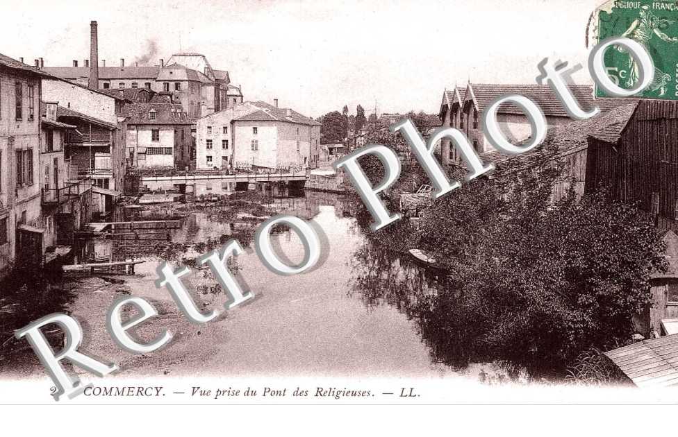 Vue prise du pont des religieuses