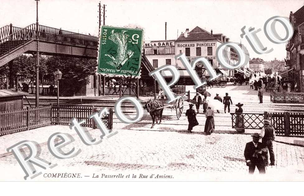 la Passerelle et la rue d'amiens