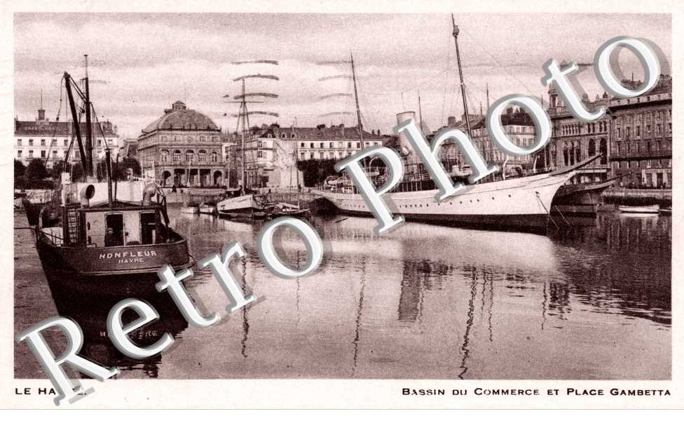 Bassin du Commerce et Place Gambetta (bateau)
