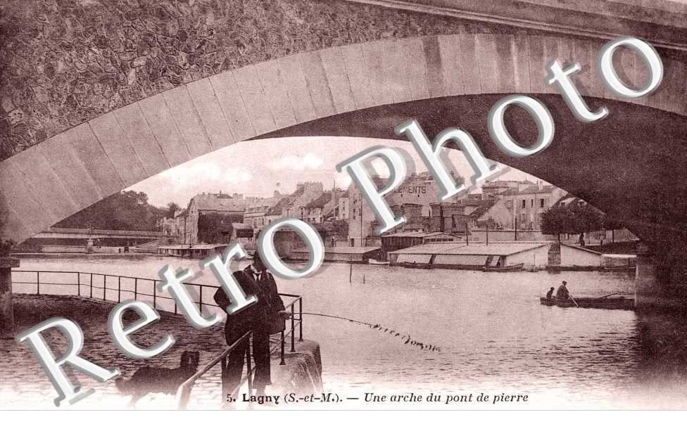 Une arche du pont de pierrer