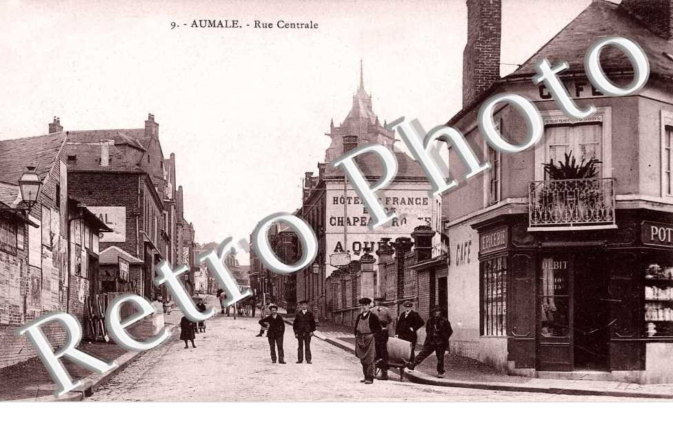 Rue centrale - Hotel de France