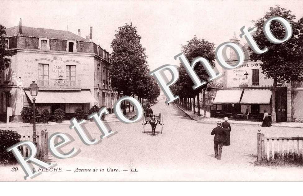 AV DE LA GARE