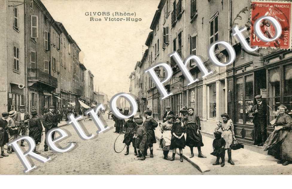 RUE VICTOR HUGO