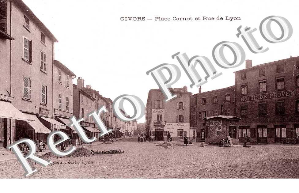 PLACE CARNOT ET RUE DE...