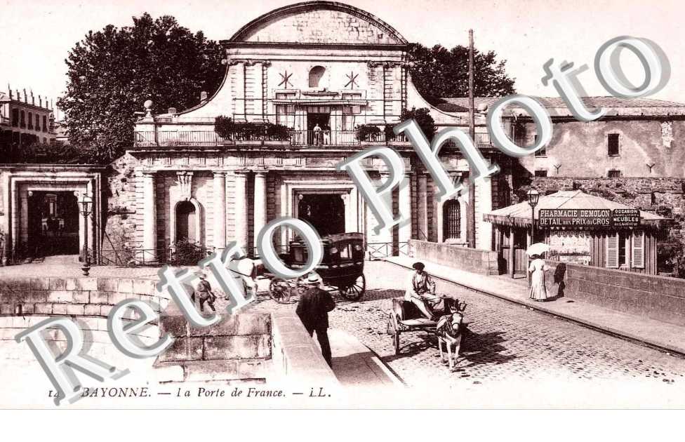 LA PORTE DE FRANCE