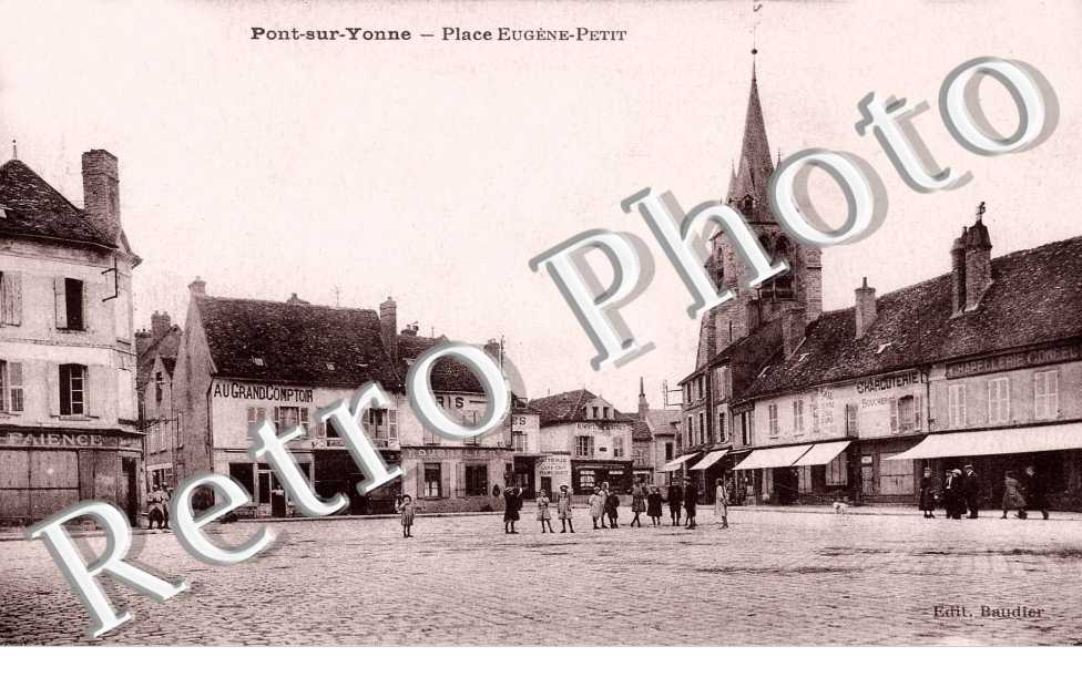 place Eugene Petit
