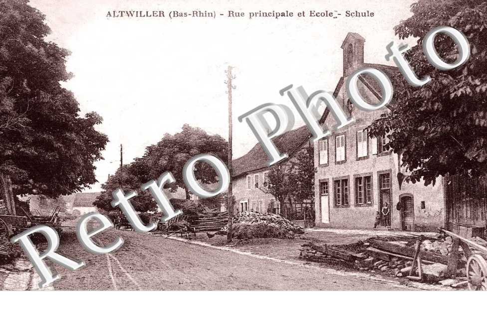 Rue Principale et Ecole