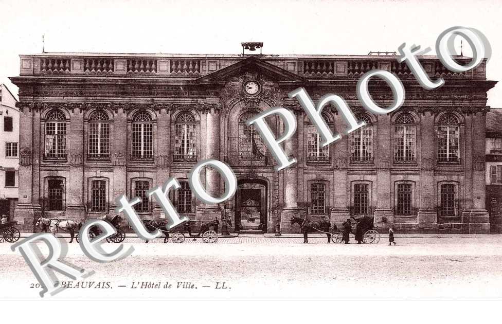 L&#039;HOTEL DE VILLE