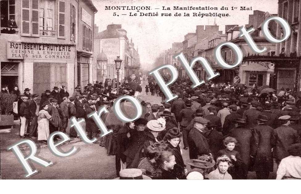 la manifestation du 1er Mai, le defile rue de la Republique