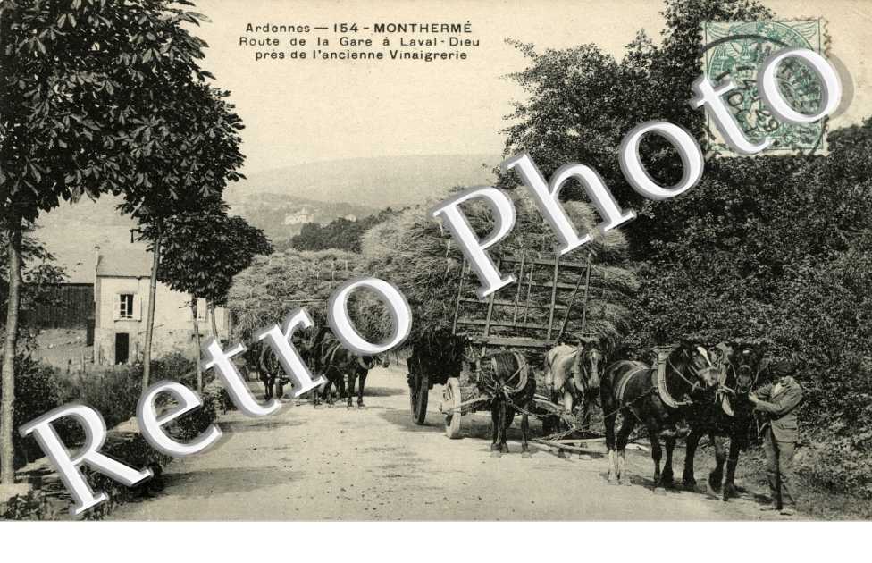 Route de la Gare a Laval-Dieu pres de l'ancienne Vinaigrerie