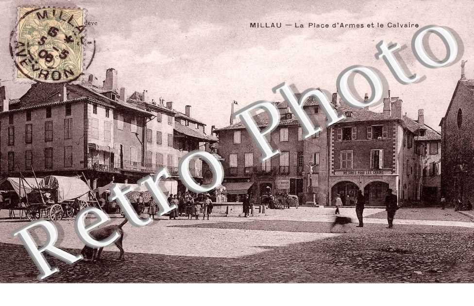 la place d'armes et le calvaire