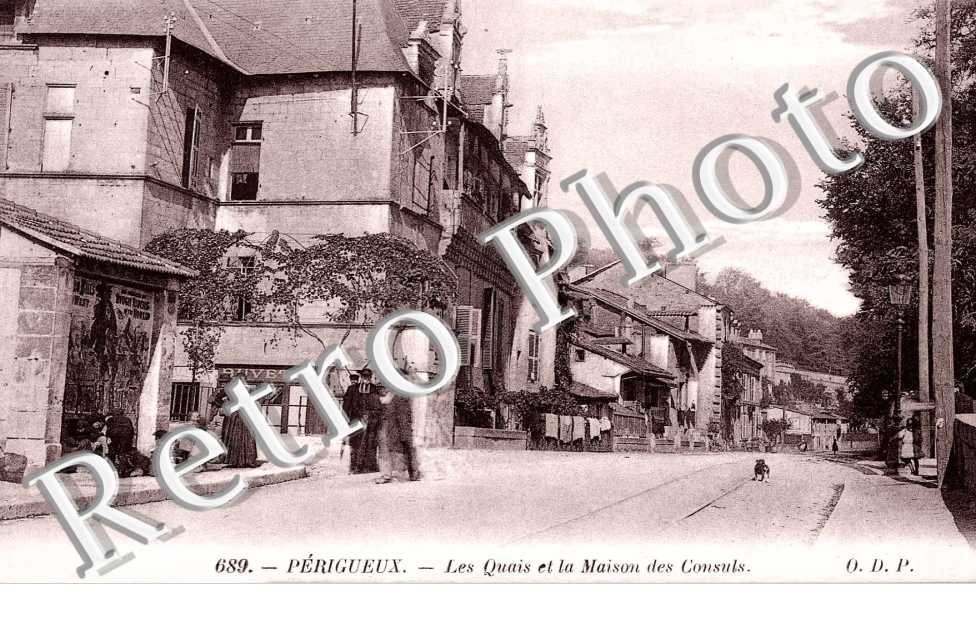 Les Quais et la Maison des Consuls
