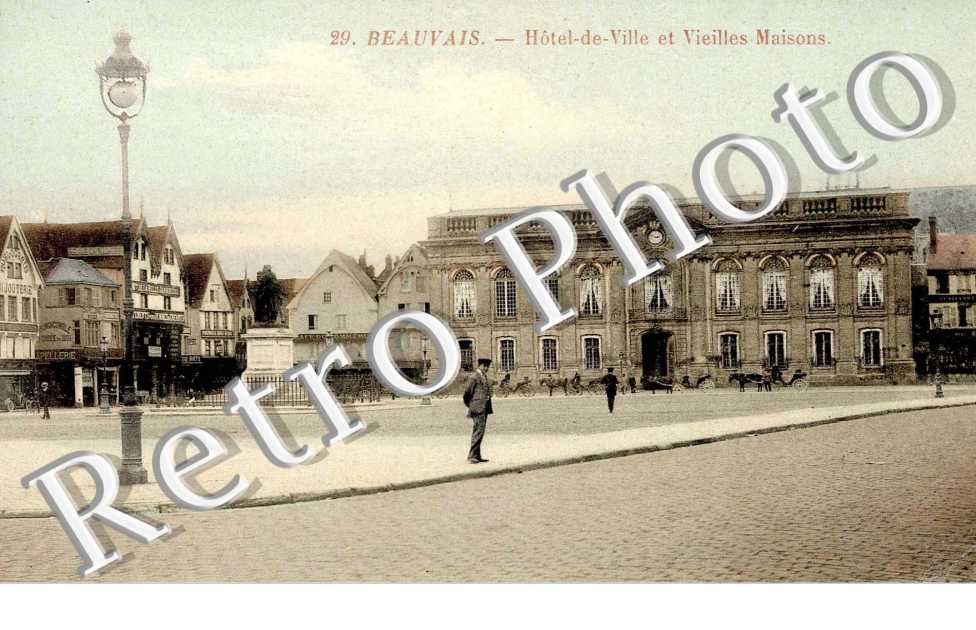 HOTEL DE VILLE ET VIEILLES MAISONS